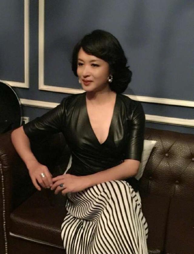 莎拉波娃赛事官方发布战术调整新规，巴黎圣日耳曼引发争议！